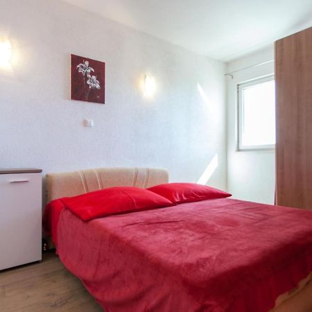 Apartman J & K Podstrana Kültér fotó